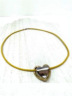 Solid 14K two tone genuine gold floating heart necklace